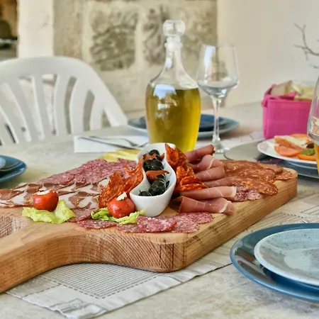 Vila Aromatica Vizinada