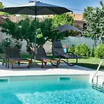 Aromatica Villa